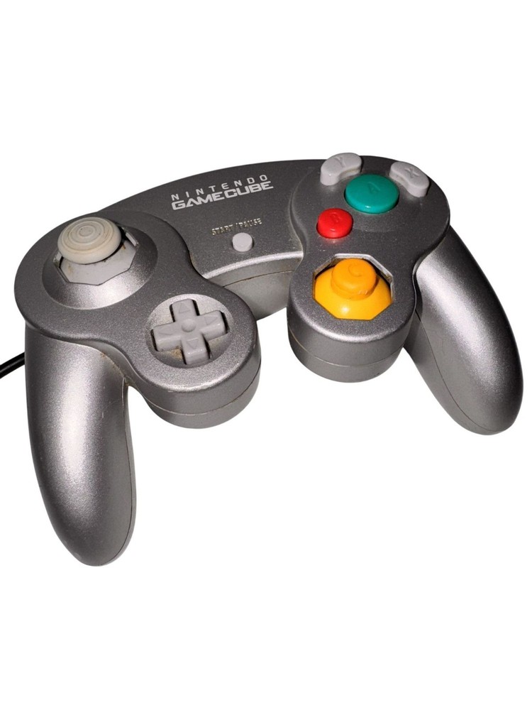 Nintendo GameCube Controller Silver Wired Model DOL-003