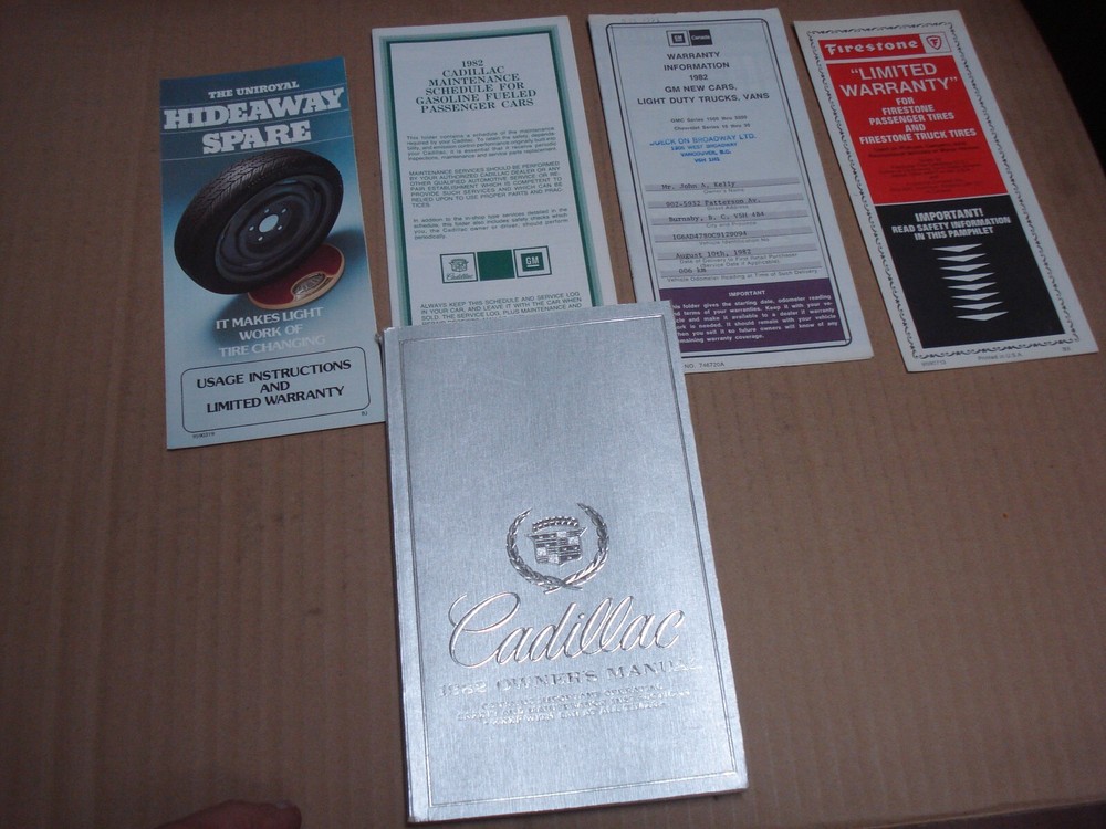 1982 Cadillac Owner's Manual Kit