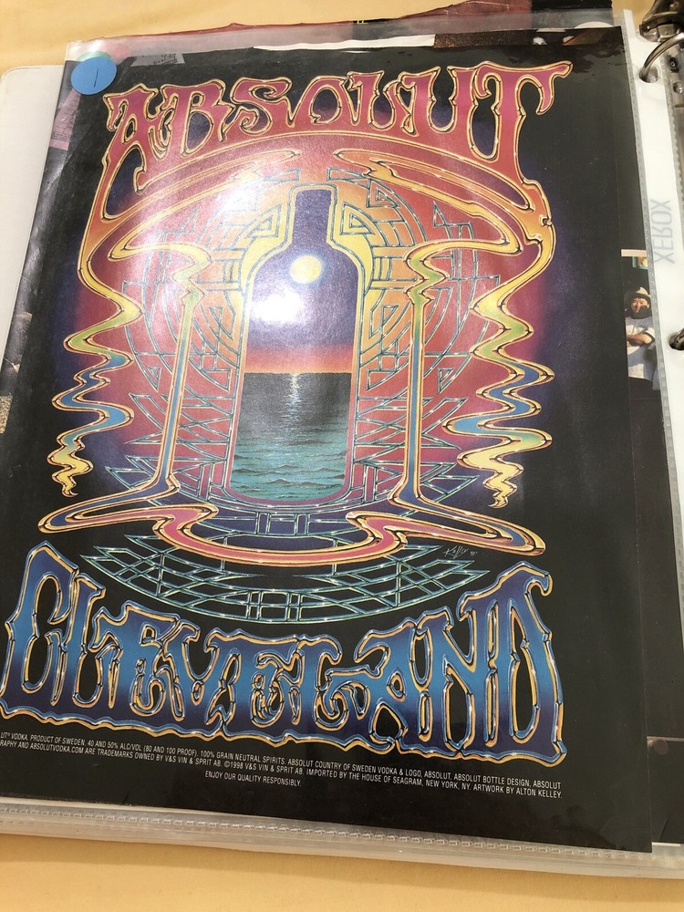 Print Ad Absolut Vodka Vintage Advertisement