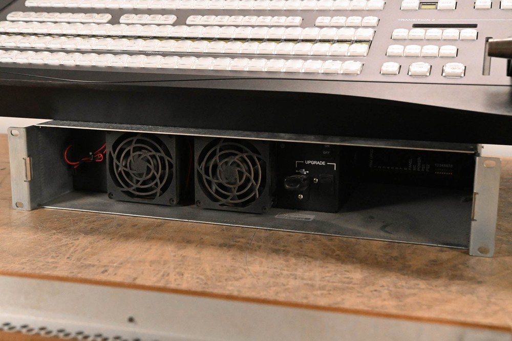 Ross Carbonite+ Frame 1 M/E Video Switcher with Carbonite 2M Panel CG01NMQ