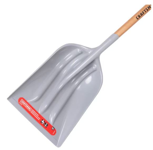 CRAFTSMAN 27-in Wood D-Handle Scoop