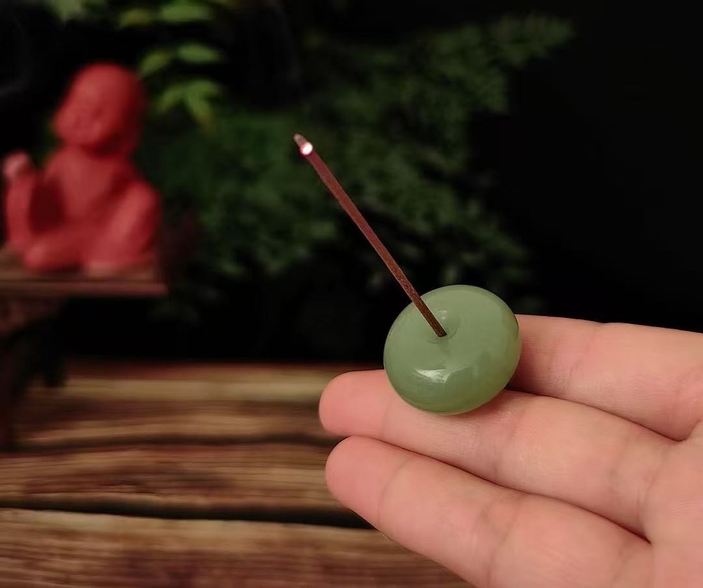 Natural Light Green Jade Incense Stick Holder – Vertical Insertion Style