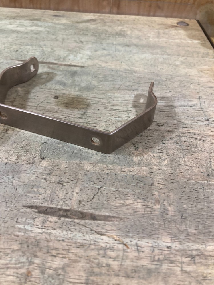 Coleman 4A Gas Iron - Handle Bracket