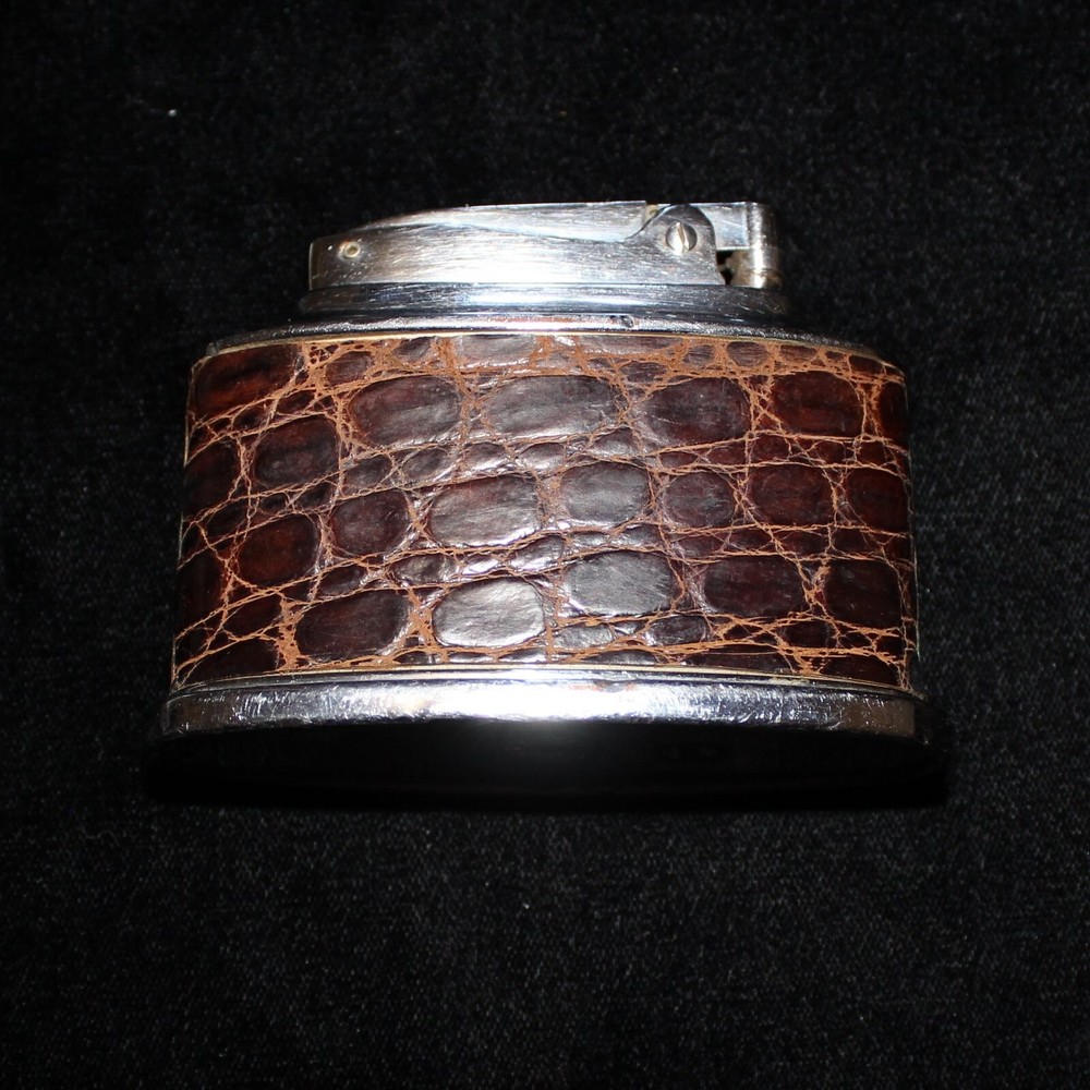 Vintage Ronson Senator Lighter Alligator Finish Needs A Wick