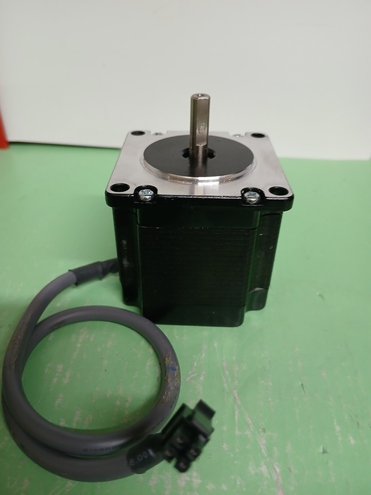 Lin Engineering 5718M-01P-04 Stepping Motor