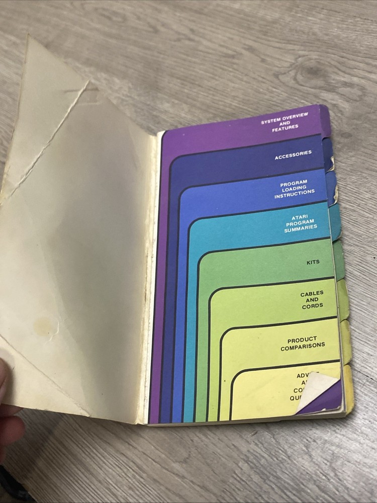 Atari 800 Home Computer System Salesperson’s Guide 1982 Book