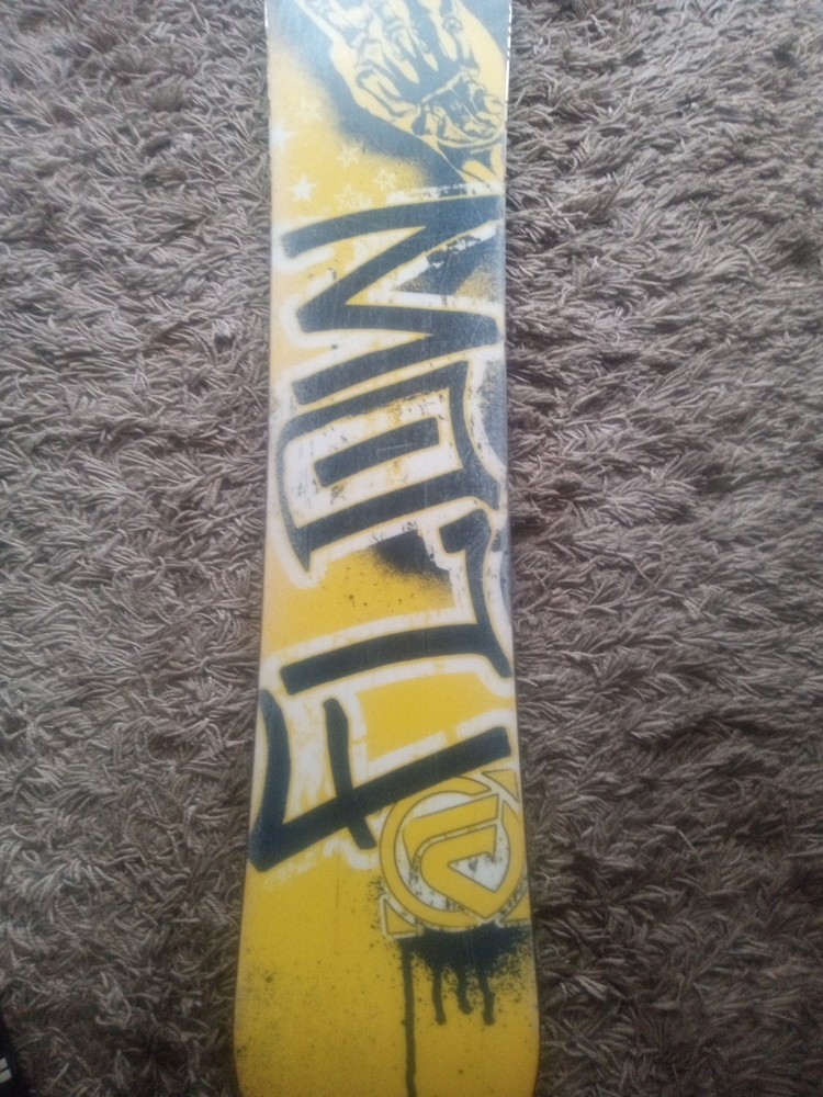 Flow Micron verve 135 snowboard