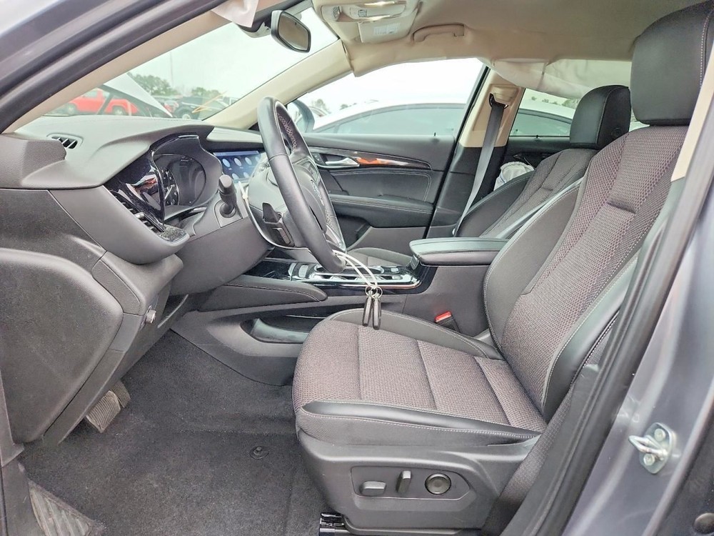 ENVISION 2021 Glove Box 5006201