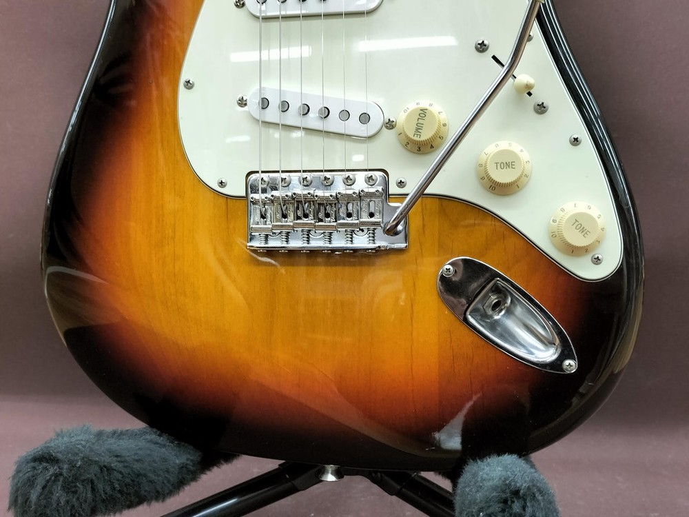 Fender Japan ST62-70 Used Electric Guitar [AUTH]