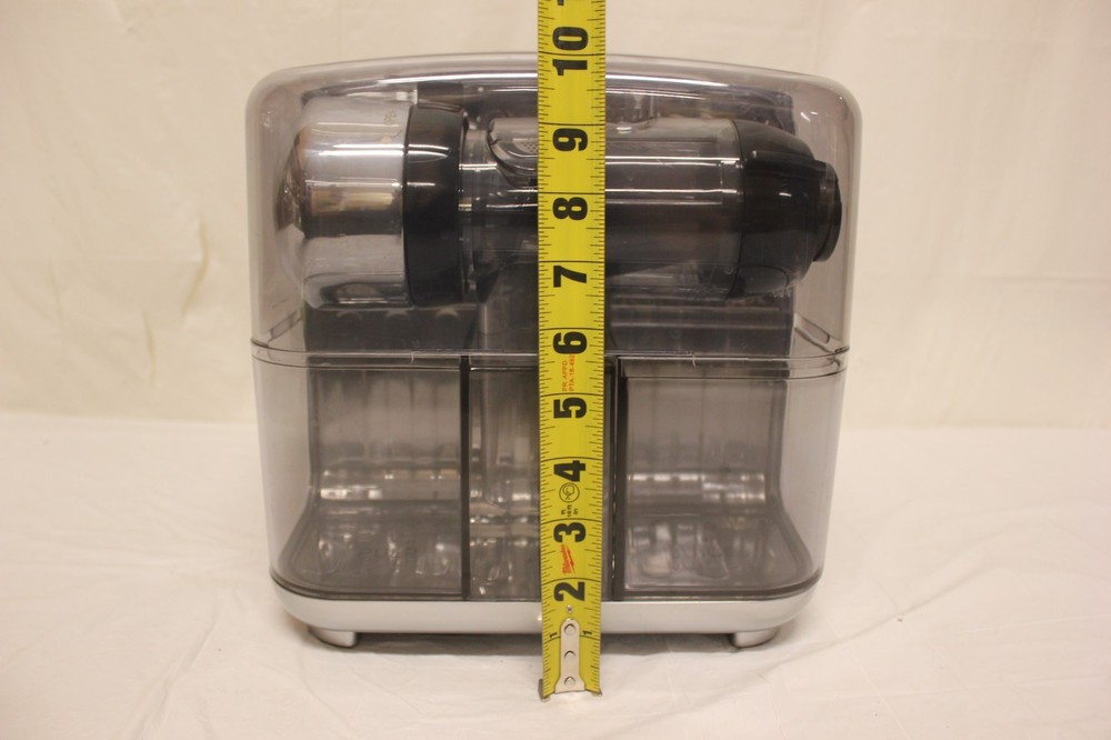 Omega CUBE300S Cube Slow Masticating Compact 200W Juicer C4