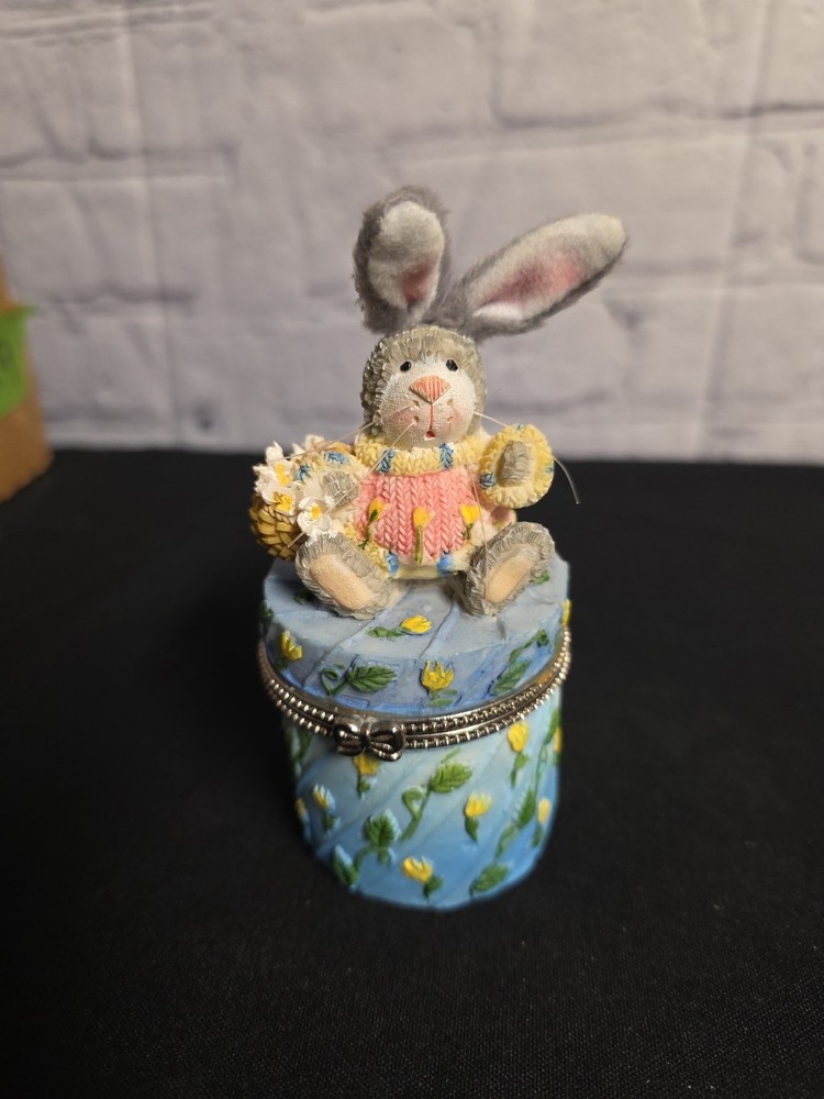 Resin Easter Bunny Hinged Trinket Box Posable Ears 2"x4.5"