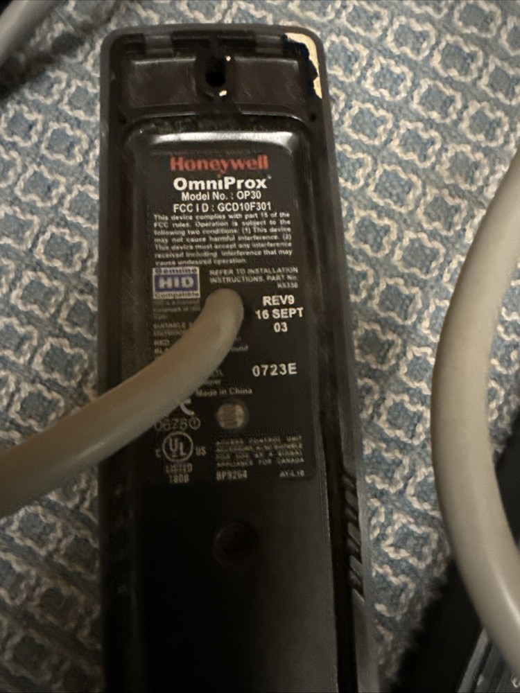Honeywell OP30 Security OmniProx prox reader Door Badge
