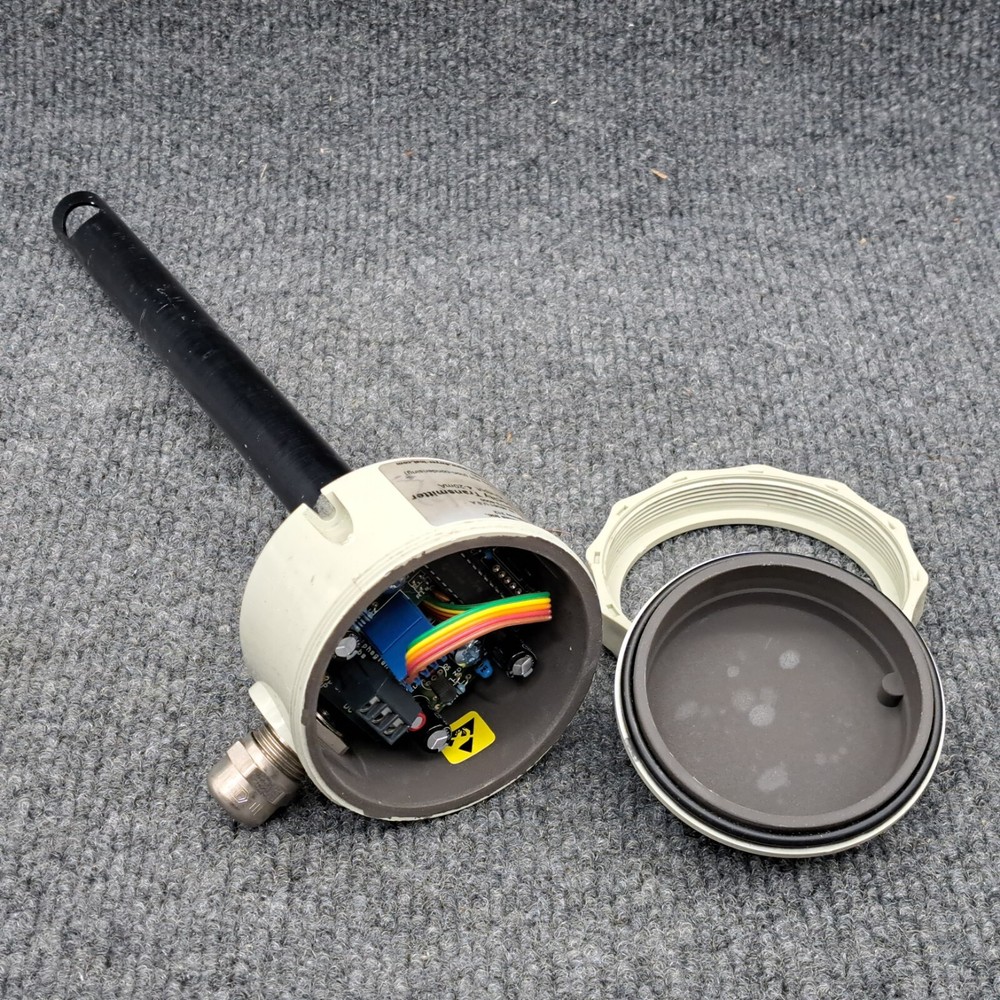 Dwyer AVU-3-A Air Velocity Transmitter