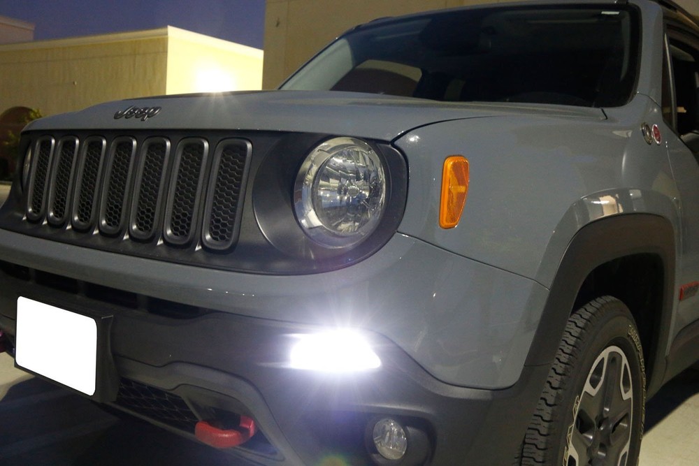 (2) 6500K White LED Daytime Running Light Bulbs For 2015-2019 Jeep Renegade