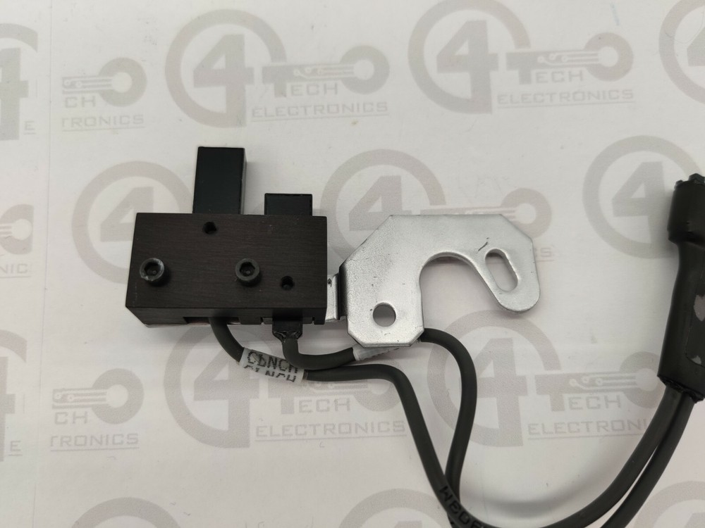 Universal Instruments Right Sensor Assy 45468902