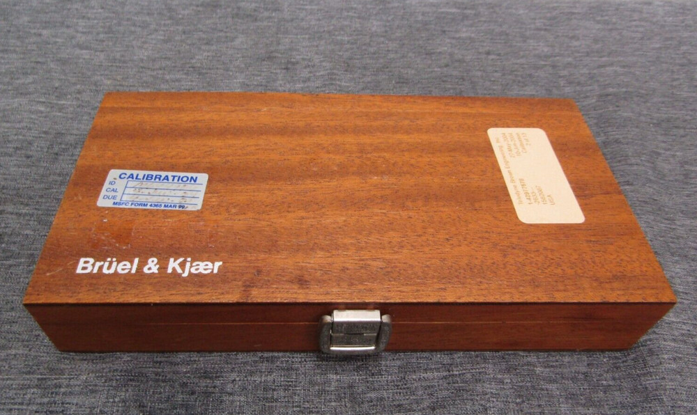 Bruel & Kjaer Microphone Preamplifier 2633
