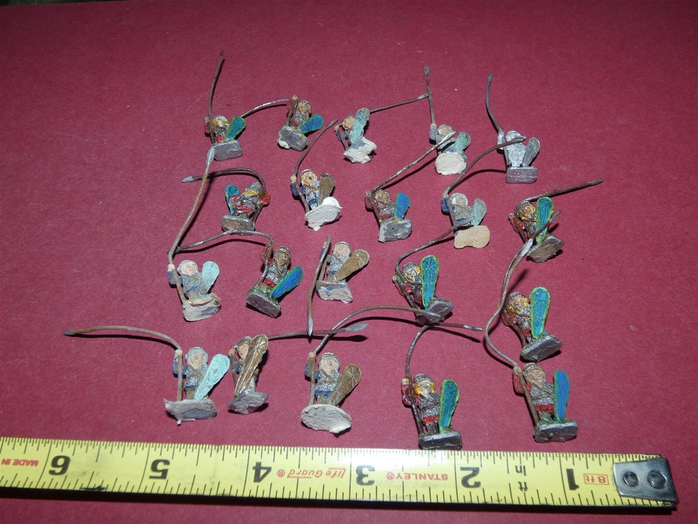 15mm / 20mm: Pikemen x20 a