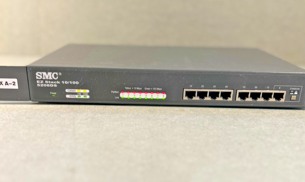 SMC EZ STACK 10/100 5208DS