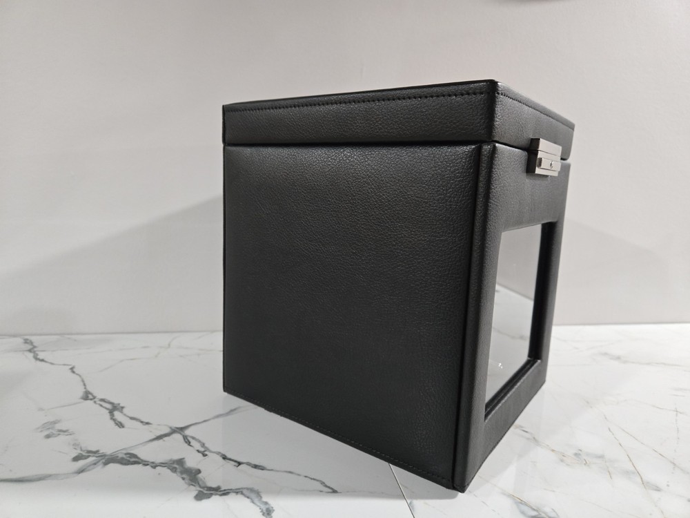 Wolf Module 2.7 Watch Winder Black Silver Leather LCD display 456102