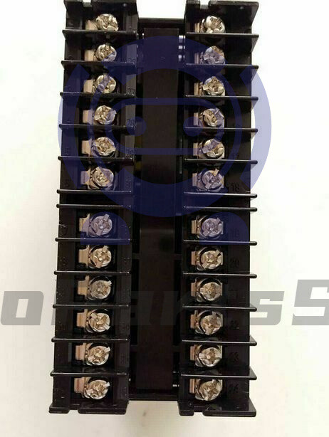 NEW Digital Omron Temperature Controller E5EC-QR2ASM-800 1pcs