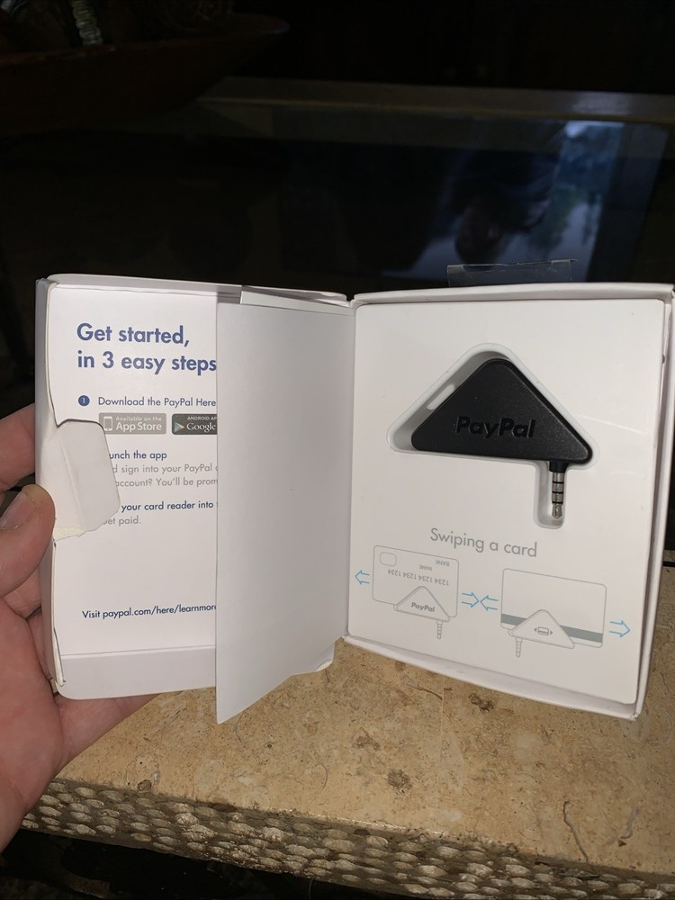 PayPal Mobile Credit Card Reader Swiper For iPhone and Android