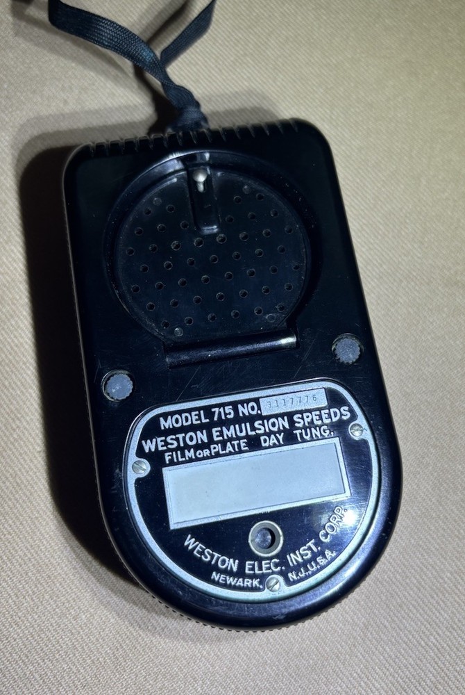 Weston Master Model 715 Universal Exposure Light Meter With Case and Strap