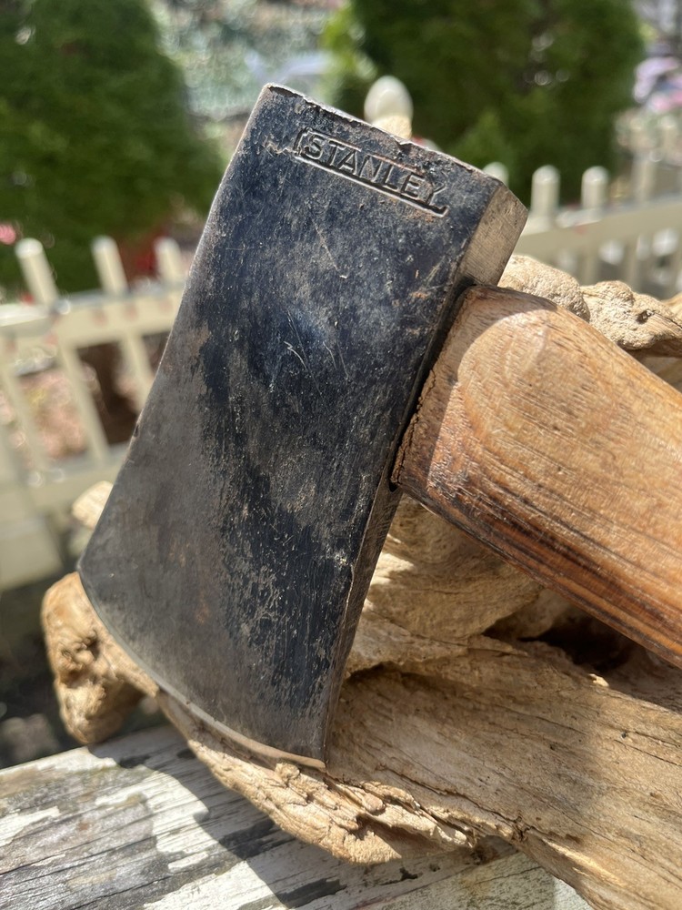 Vintage Stanley 1 1/4Lb -Single Bit Axe /Hatchet