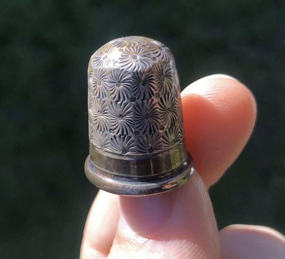 Charles Horner Antique Chester Silver Hallmarked Sewing Cap Thimble