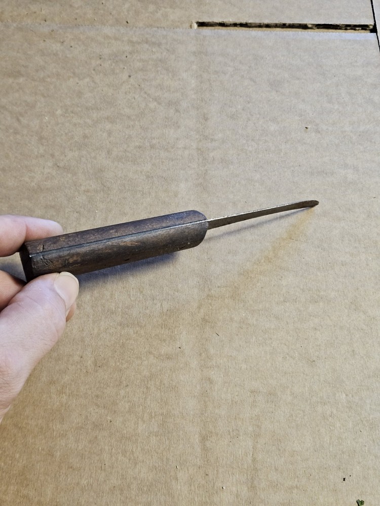 Vintage Fixed Blade Knife
