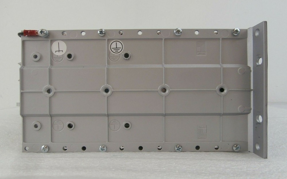 Huttinger Electronik TIG 30 DCplus Plasma Sputtering Controller Trumpf Working