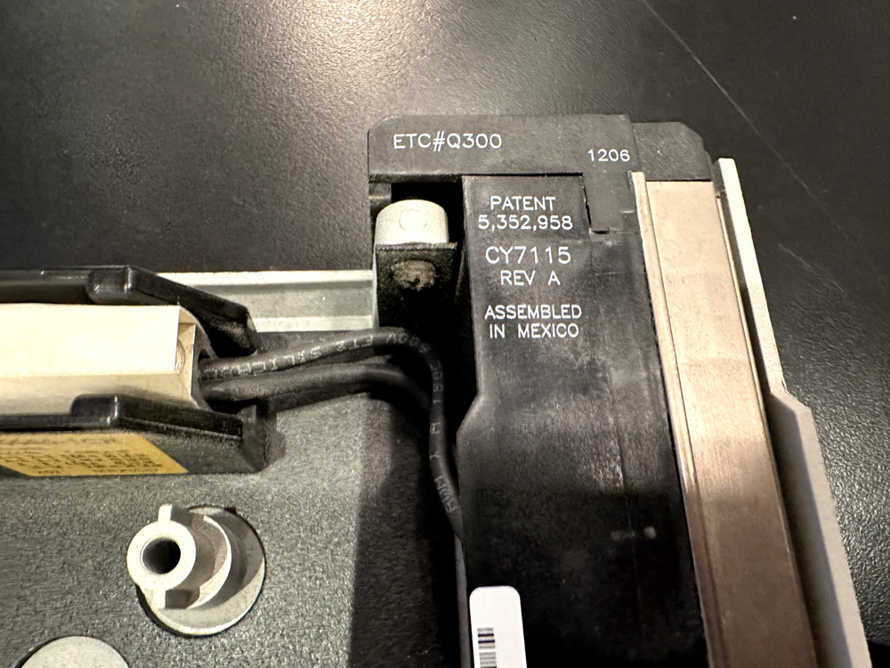 ETC D20FB Single 20amp Fluorescent/Battery Module