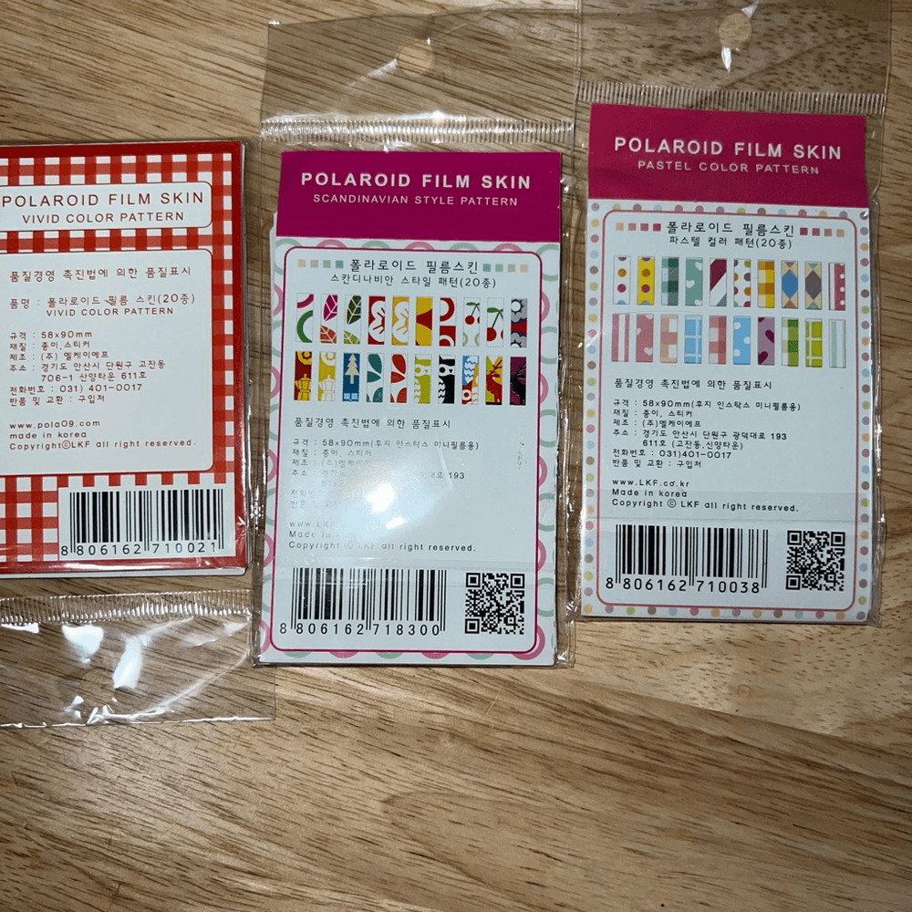 Polaroid Camera Mini Bundle: Lenses and Sticker Frames - All new in packaging