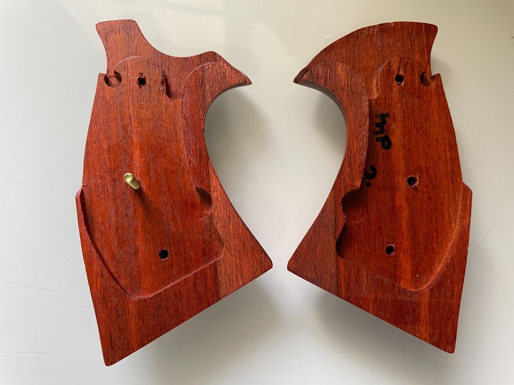 New Handmade Smooth Grip for S&W K/L Frame Round Butt Grip Open back Strap