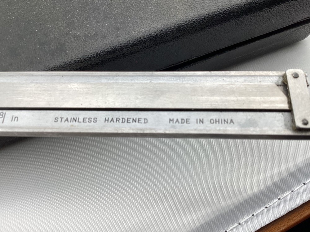 Aerospace Dial Caliper .001 - 8" w/ Case