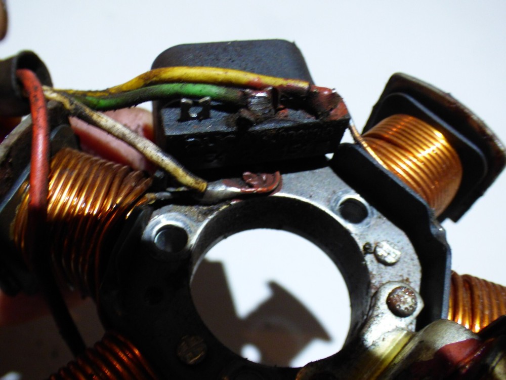 STATOR FROM 1991 MALAGUTI MINARELLI AM3 ENGINE MALAGUTI 50 EVOLUTION FOR REURB