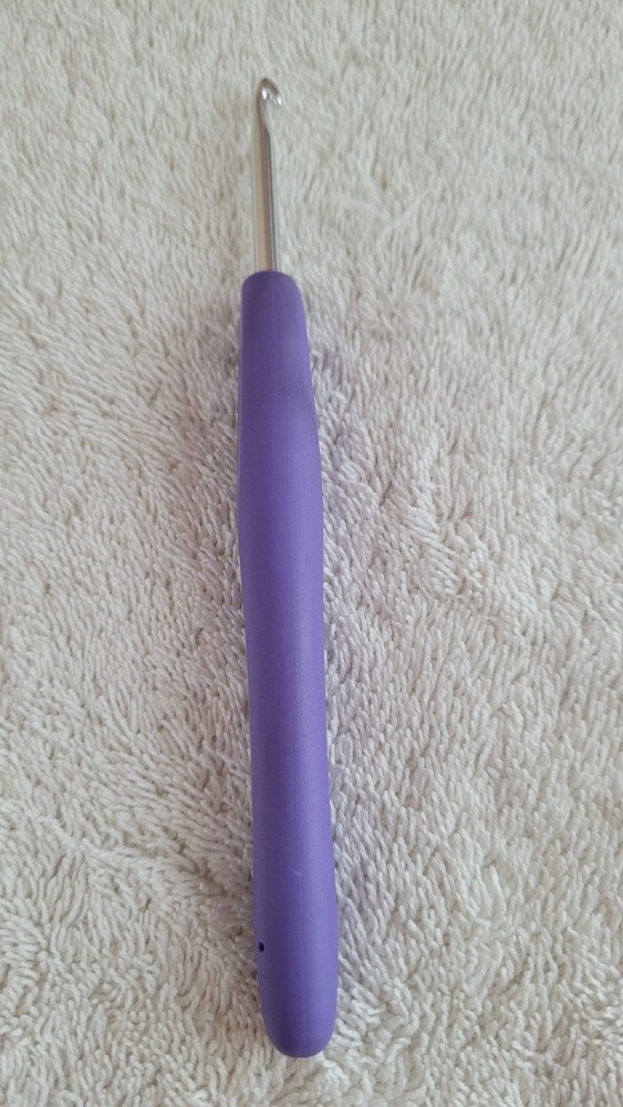 Preowned Emi Wooble Ergonomic Crochet Hook