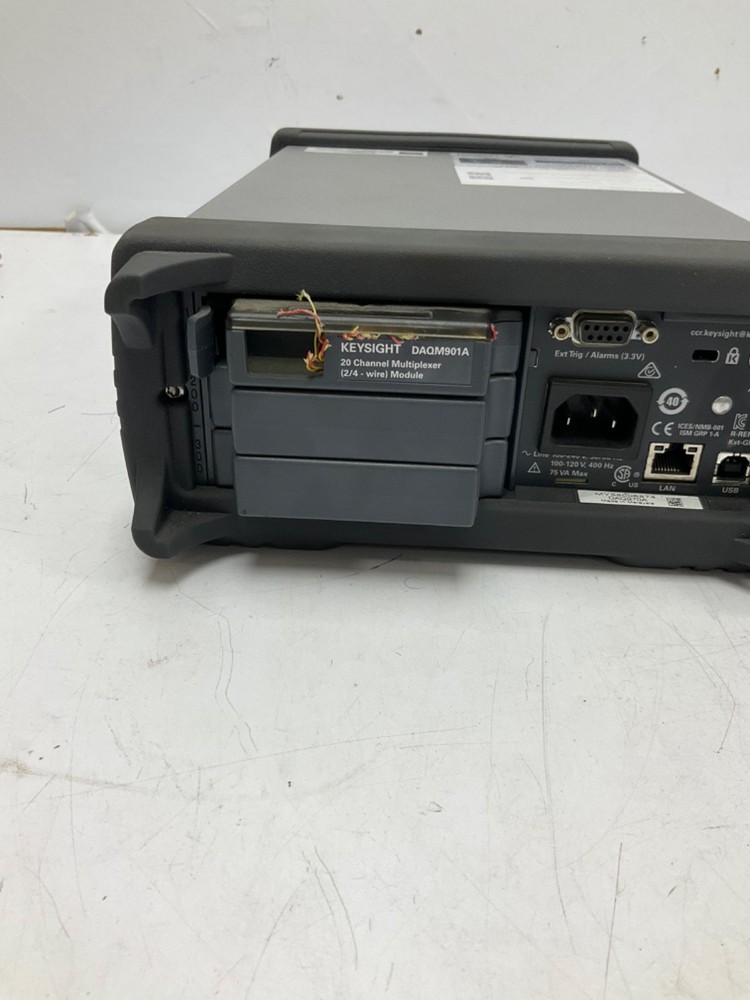 KEYSIGHT TECHNOLOGIES DAQ970A DATA ACQUISITION SYSTEM W/KEYSIGHT DAQM901A MODULE