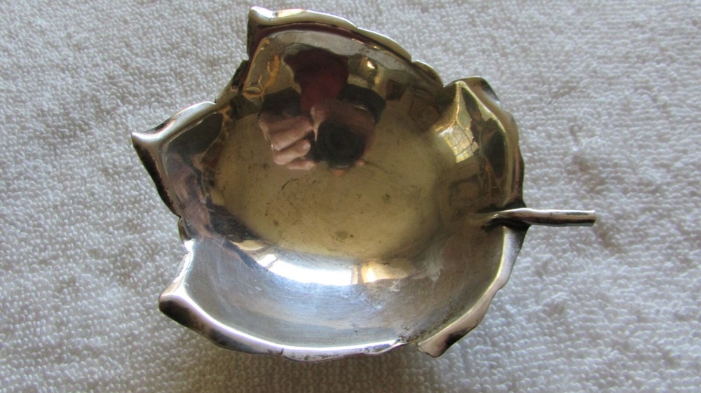Arts and Crafts Alfredo Sciarrotta Sterling Silver Leaf Shaped Candy Nut Dish