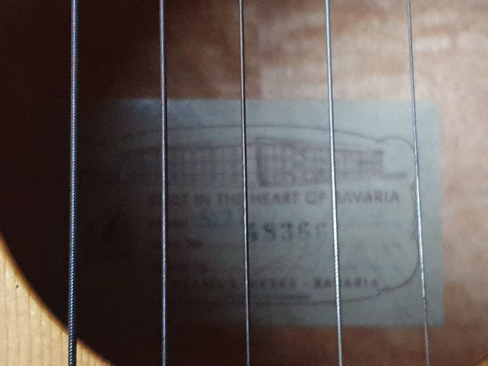 Nice old guitar "Framus 5/22" Beautiful flamed back & side!