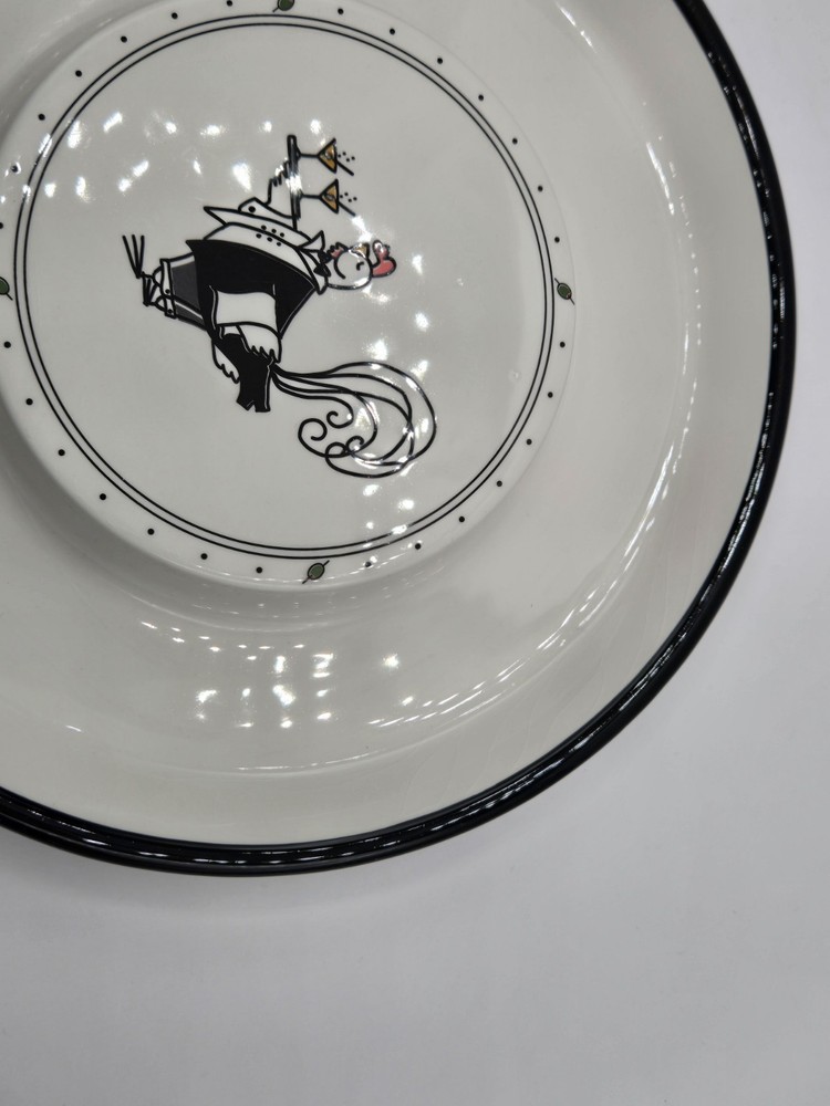 Zrike Round Appetizer Dish