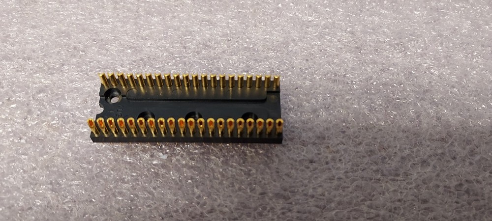 '1 PIECE' - PN# 640-BG1, 640BG1 - AUGAT - ADAPTER, SOCKET, PLUG