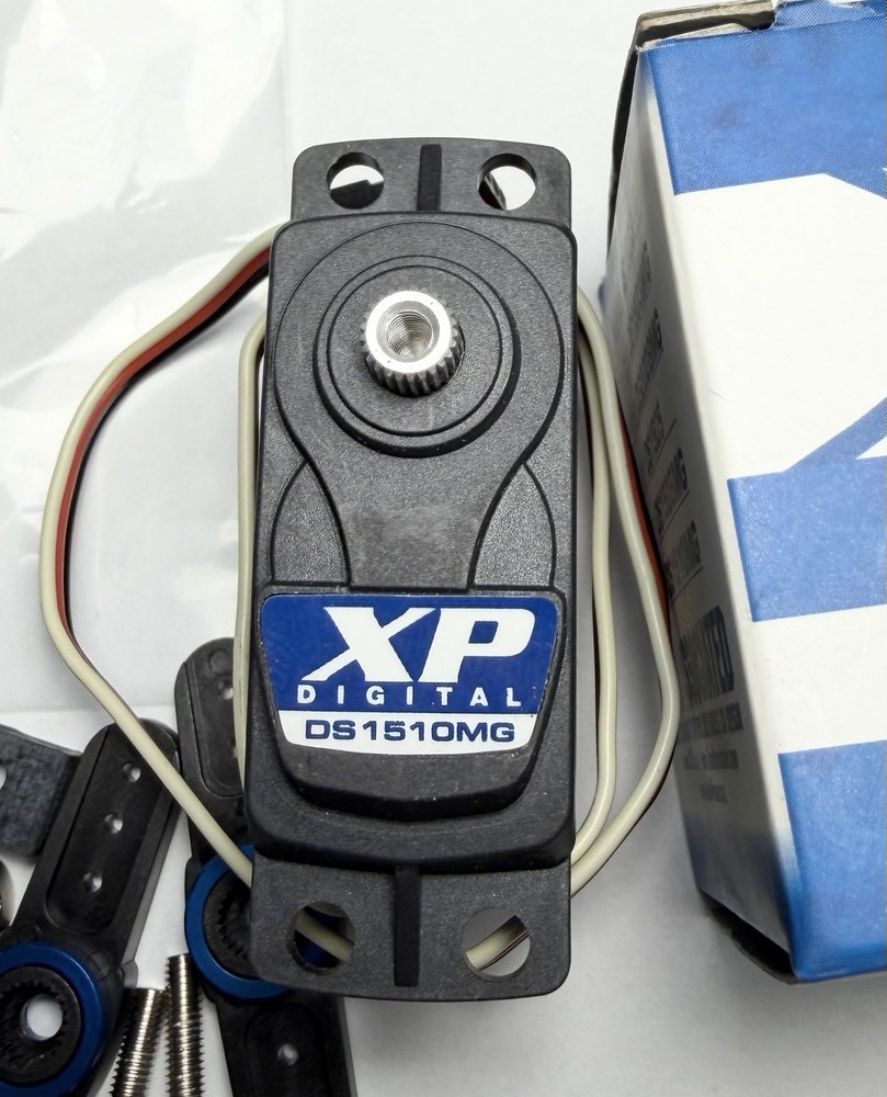 Associated DS1510MG XP Digital MG Servo New Open Box
