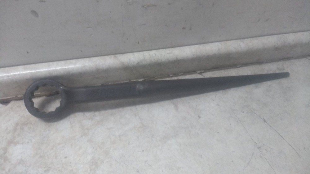 Wright 1796 2-3/8 In 12-Point Spud Handle Box-End Wrench