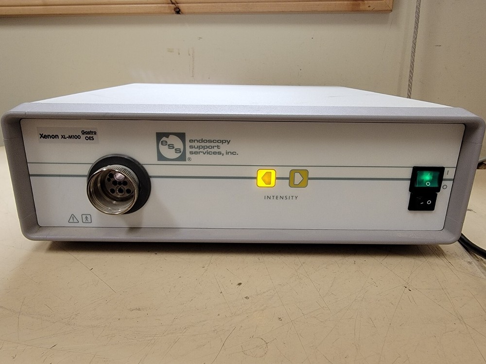 ILO Electronics Xenon XL-M 100-g Light Source