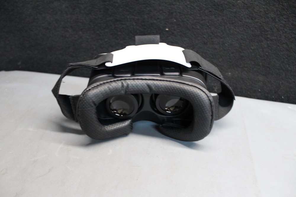 GABBA GOODS VIRTUAL R3DLITY HEADSET, 3D VIRTUAL REALITY