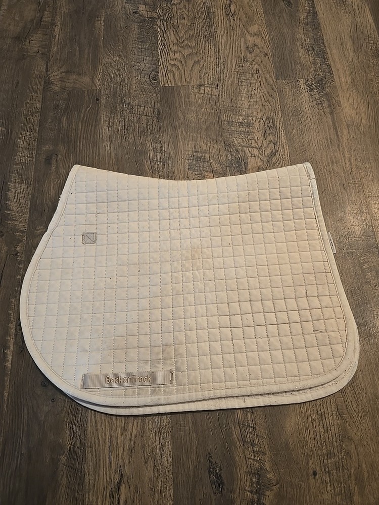 back on track saddle pad