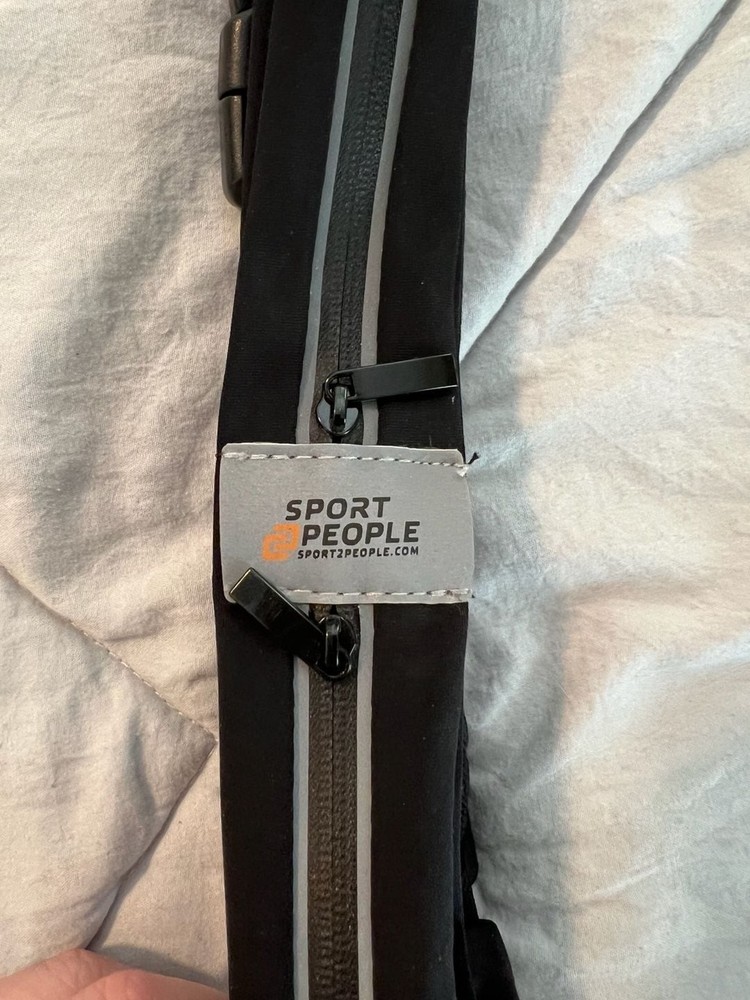Sport2People Reflective Running Belt with Two Pockets