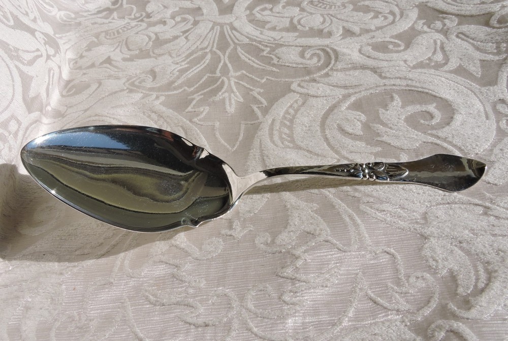 Danish Silver Arts & Crafts Pie Server, 1924 Paletta da dolce argento danese
