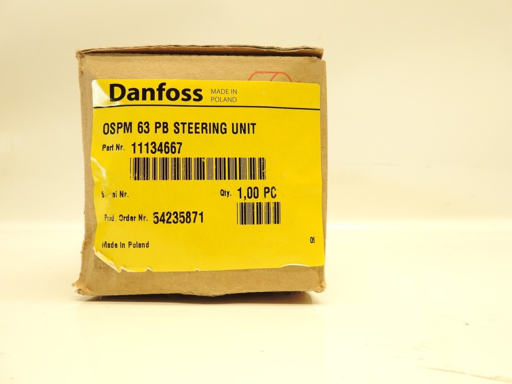 New Oem Danfoss 11134667 OSPM 63 PB Hydraulic Steering Unit