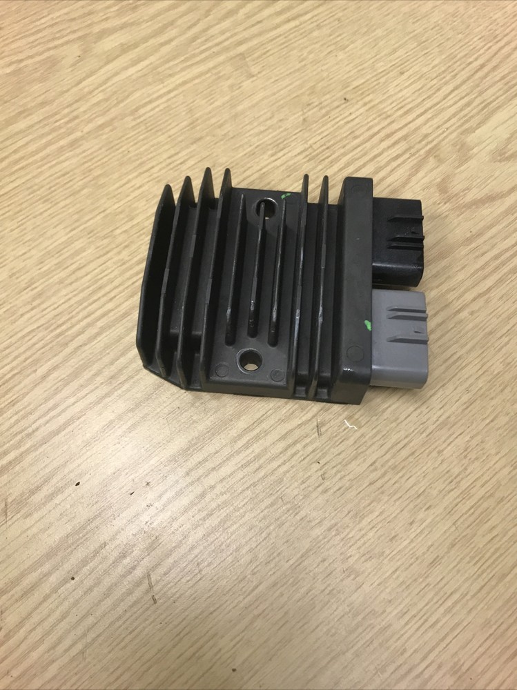 YAMAHA XSR 700 ABS 2022 REGULATOR RECTIFIER